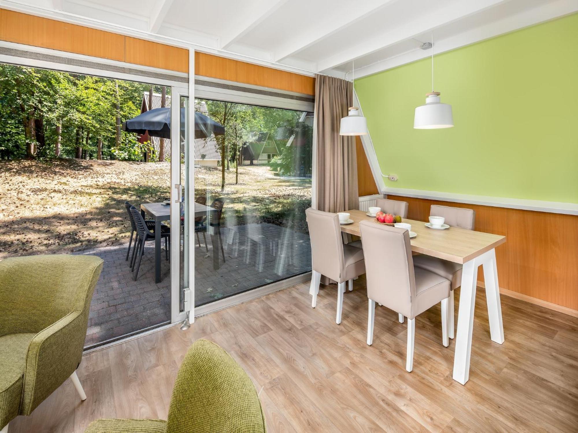 Restyled Bungalow With Dishwasher, In Natural Surroundings Mierlo Exterior foto